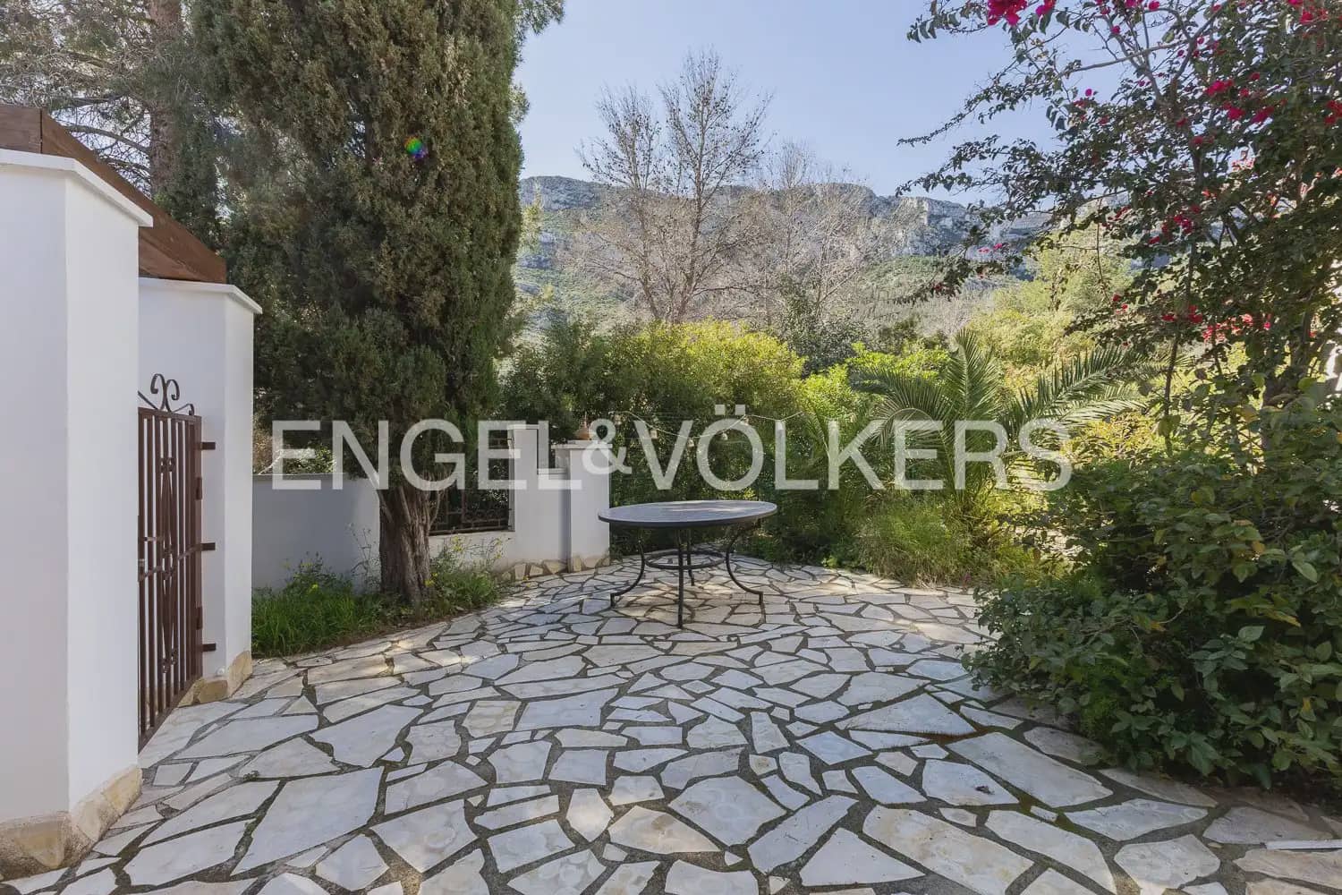 4 soverom Villa til salgs i Denia med svømmebasseng garasje - € 429 000 (Ref: 10045680)