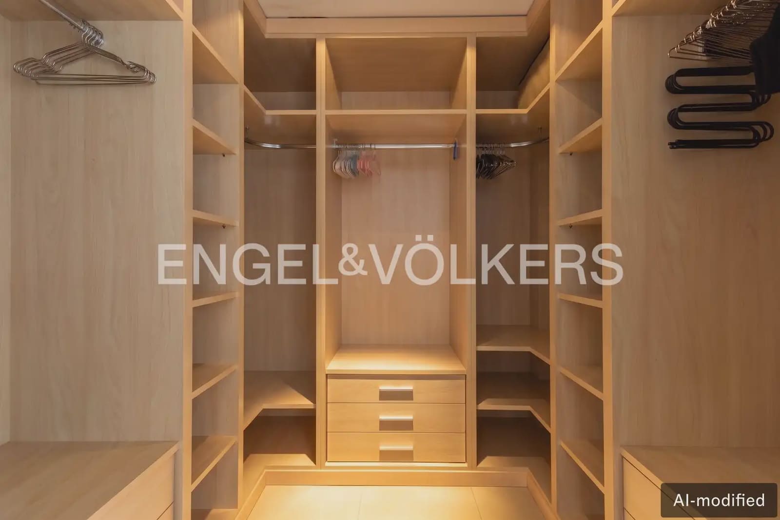 5 slaapkamer Villa te koop in La Vall d'Uixo met zwembad garage - € 725.000 (Ref: 10046097)