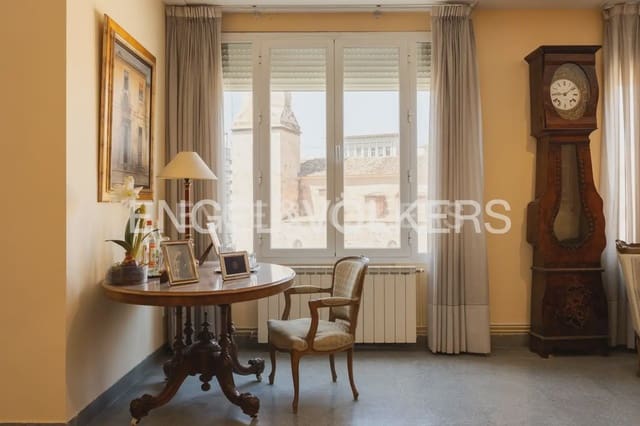 4 quarto Apartamento para venda em Sant Francesc, Valência cidade com garagem - 750 000 € (Ref: 10046247)