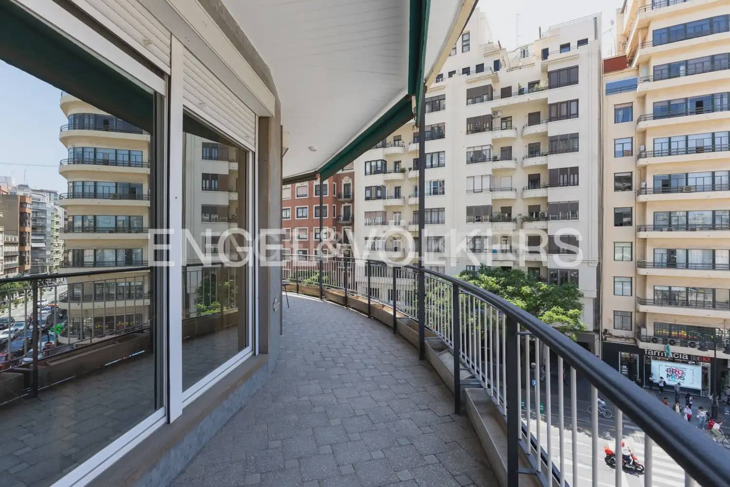 4 quarto Apartamento para venda em Valencia cidade com garagem - 750 000 € (Ref: 10046247)