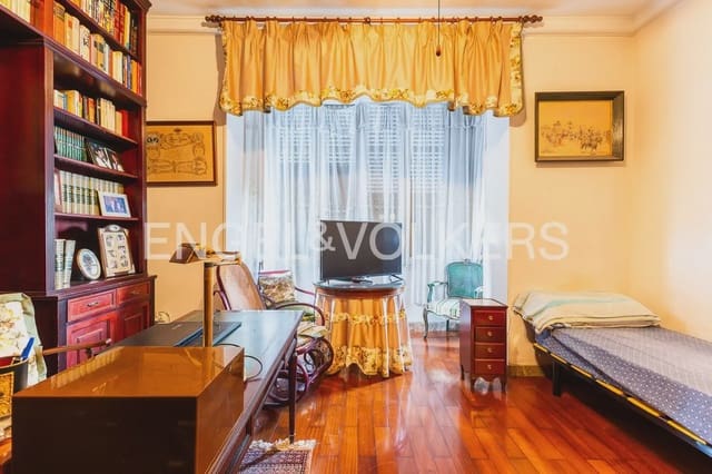 5 quarto Apartamento para venda em La Gran Via, Valência cidade - 550 000 € (Ref: 10048025)