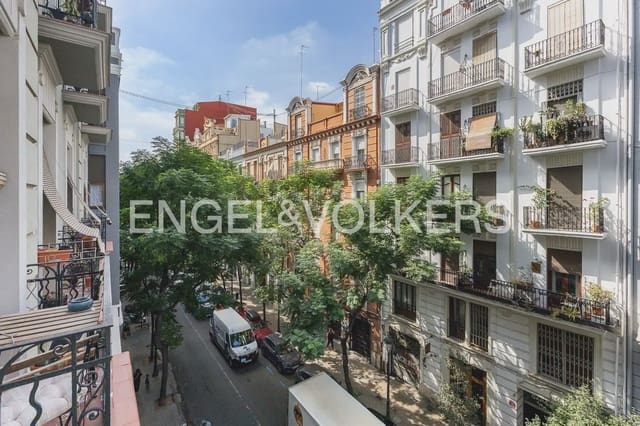 5 quarto Apartamento para venda em La Gran Via, Valência cidade - 550 000 € (Ref: 10048025)