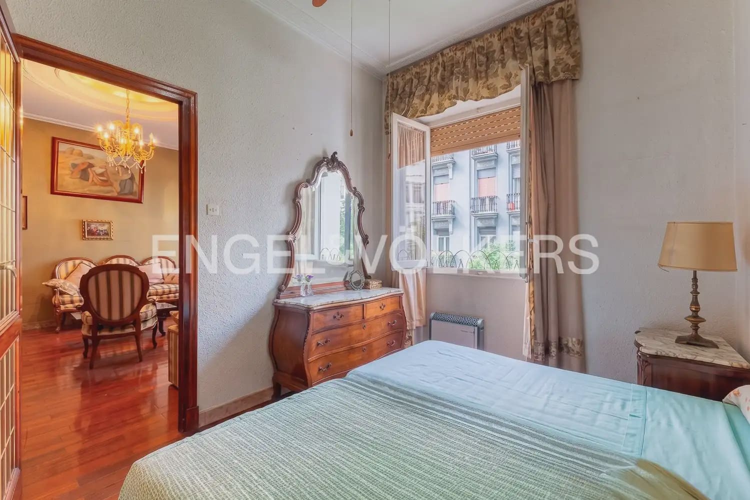 5 quarto Apartamento para venda em Valencia cidade - 550 000 € (Ref: 10048025)