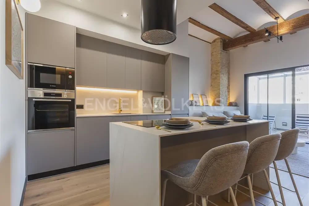 2 camera da letto Appartamento da affittare in Valencia citta - 2.500 € (Rif: 10048132)