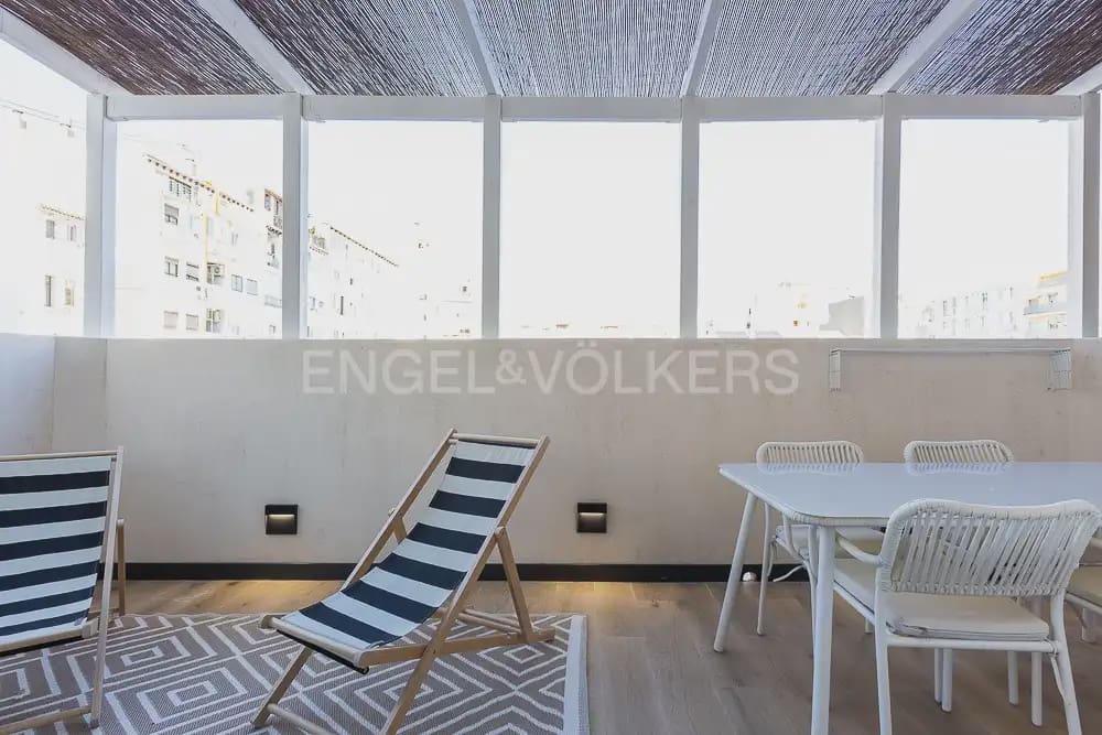 2 camera da letto Appartamento da affittare in Valencia citta - 2.500 € (Rif: 10048132)
