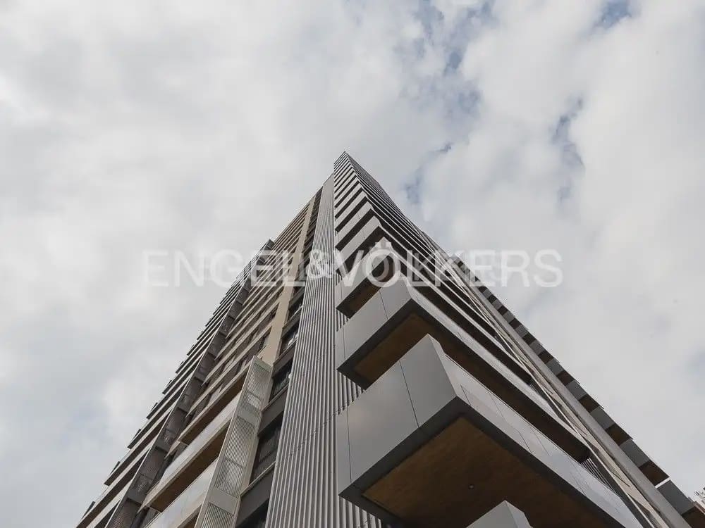 3 sypialnia Mieszkanie do wynajęcia w Miasto Walencja z basenem garażem - 2 400 € (Ref: 10048488)