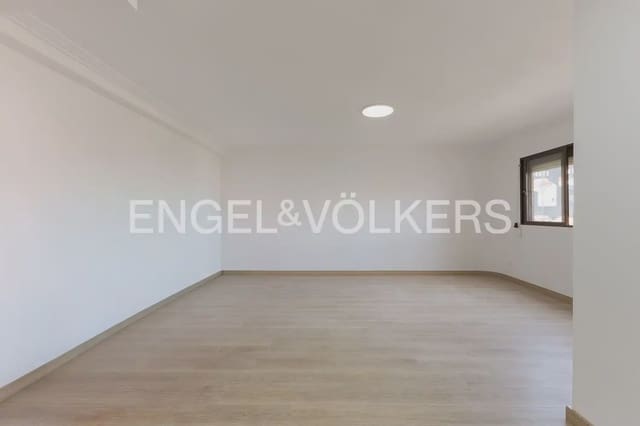Appartement de 3 chambres à louer à Mestalla, Valence ville avec garage - 1 900 € (Ref: 10054474)