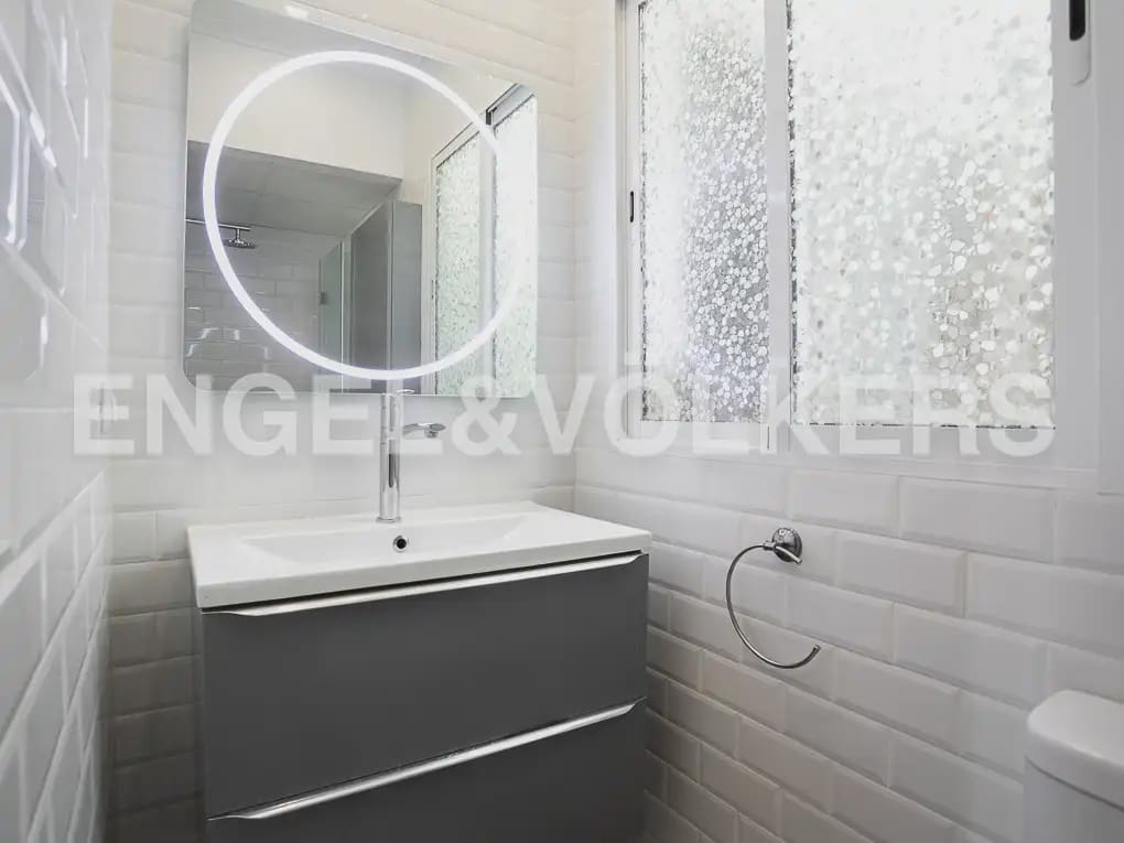 4 makuuhuone Asunto vuokrattavana paikassa Valencia kaupunki - 2 000 € (Ref: 10055610)