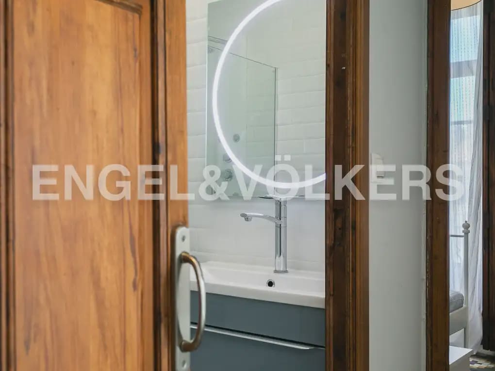 4 makuuhuone Asunto vuokrattavana paikassa Valencia kaupunki - 2 000 € (Ref: 10055610)