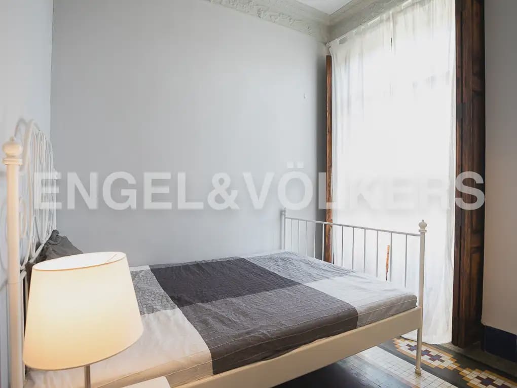 4 makuuhuone Asunto vuokrattavana paikassa Valencia kaupunki - 2 000 € (Ref: 10055610)
