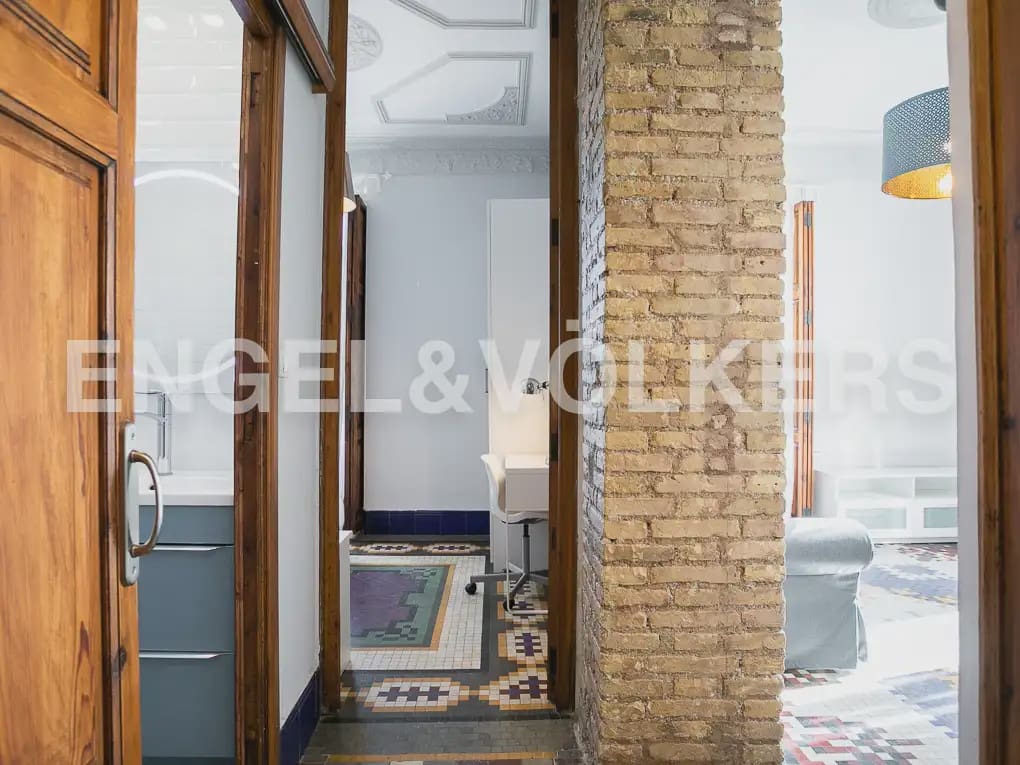 4 makuuhuone Asunto vuokrattavana paikassa Valencia kaupunki - 2 000 € (Ref: 10055610)