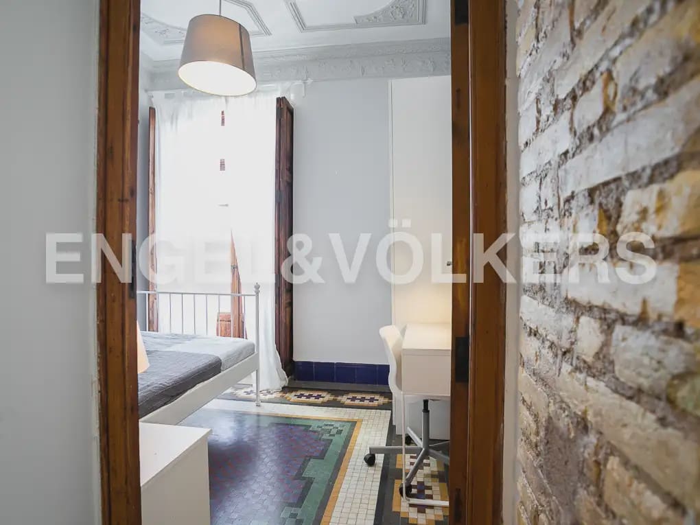 4 makuuhuone Asunto vuokrattavana paikassa Valencia kaupunki - 2 000 € (Ref: 10055610)
