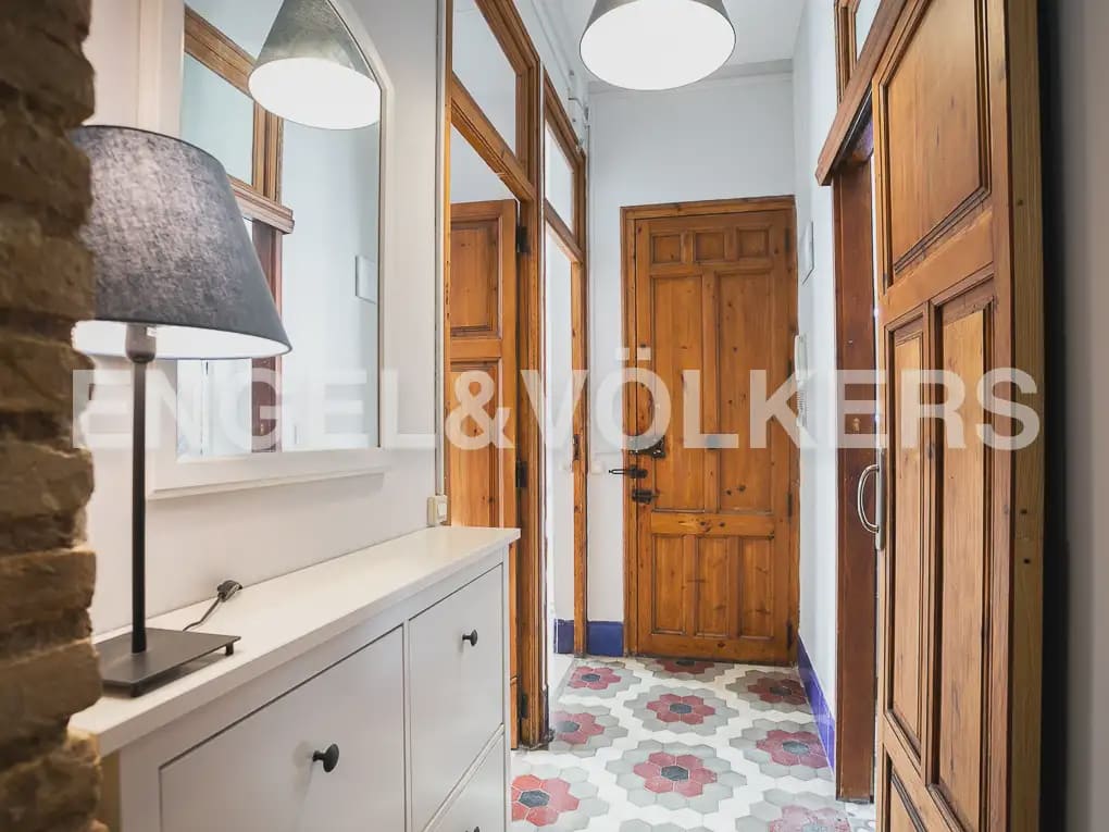 4 makuuhuone Asunto vuokrattavana paikassa Valencia kaupunki - 2 000 € (Ref: 10055610)
