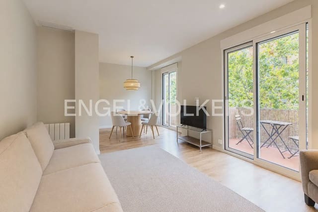 Appartement de 3 chambres à louer à Exposicio, Valence ville - 2 500 € (Ref: 10055611)