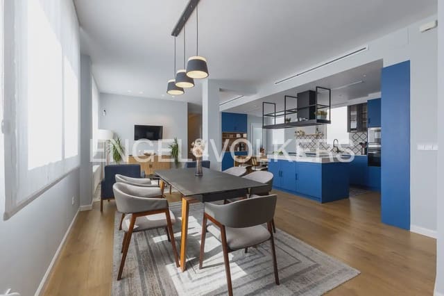 4 slaapkamer Flat te huur in El Mercat, Valencia stad - € 4.200 (Ref: 10055612)