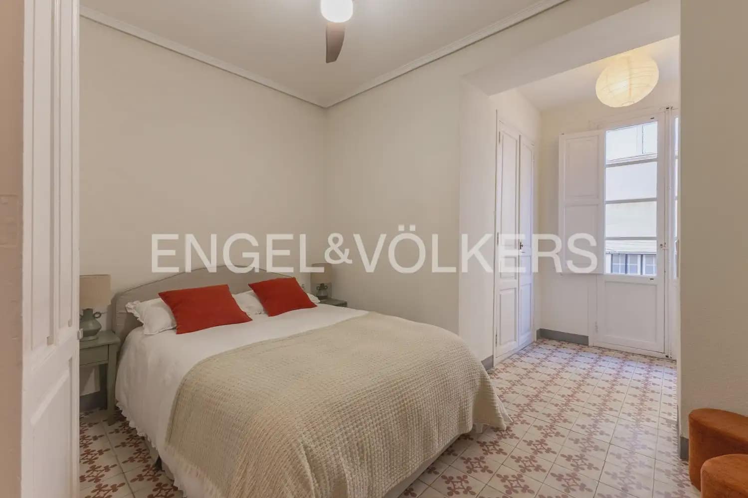 2 camera da letto Appartamento da affittare in Valencia citta - 2.000 € (Rif: 10055613)