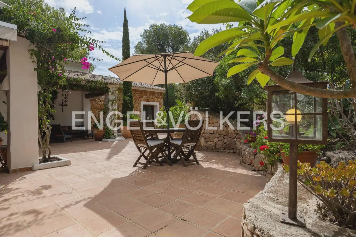 4 soverom Villa til salgs i Javea / Xabia med garasje - € 1 790 000 (Ref: 10055788)