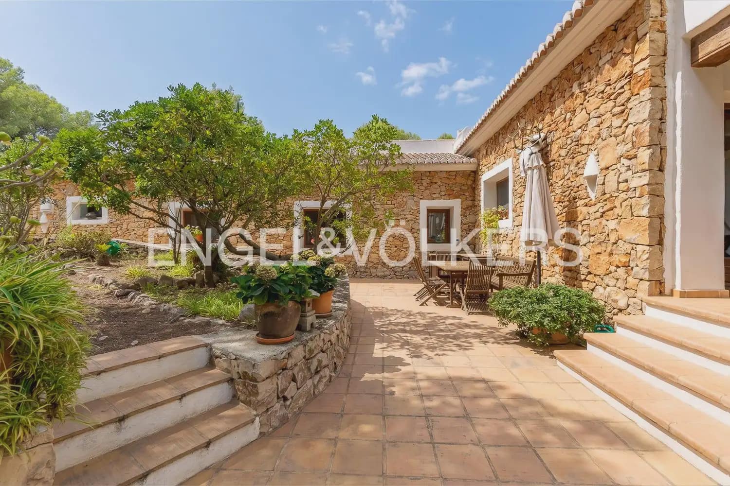 4 soverom Villa til salgs i Javea / Xabia med garasje - € 1 790 000 (Ref: 10055788)