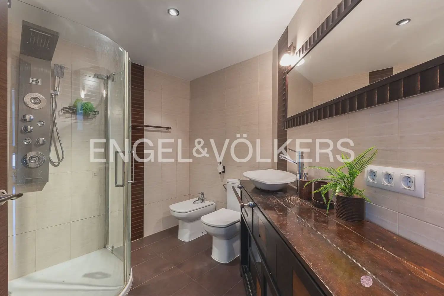 2 sypialnia Mieszkanie na sprzedaż w Miasto Walencja z garażem - 260 000 € (Ref: 10057296)