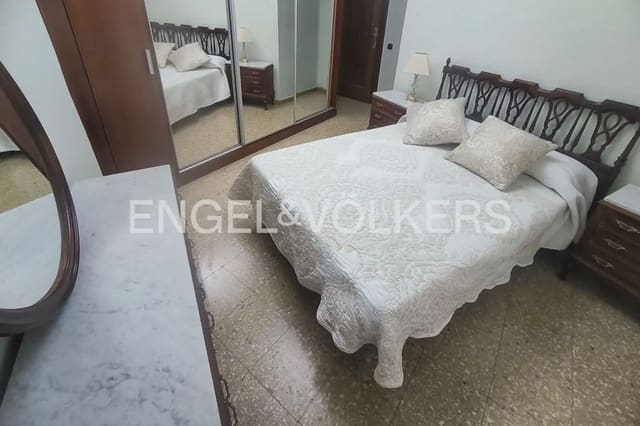 3 makuuhuone Asunto vuokrattavana paikassa Patraix, Valencia kaupunki - 1 500 € (Ref: 10057835)