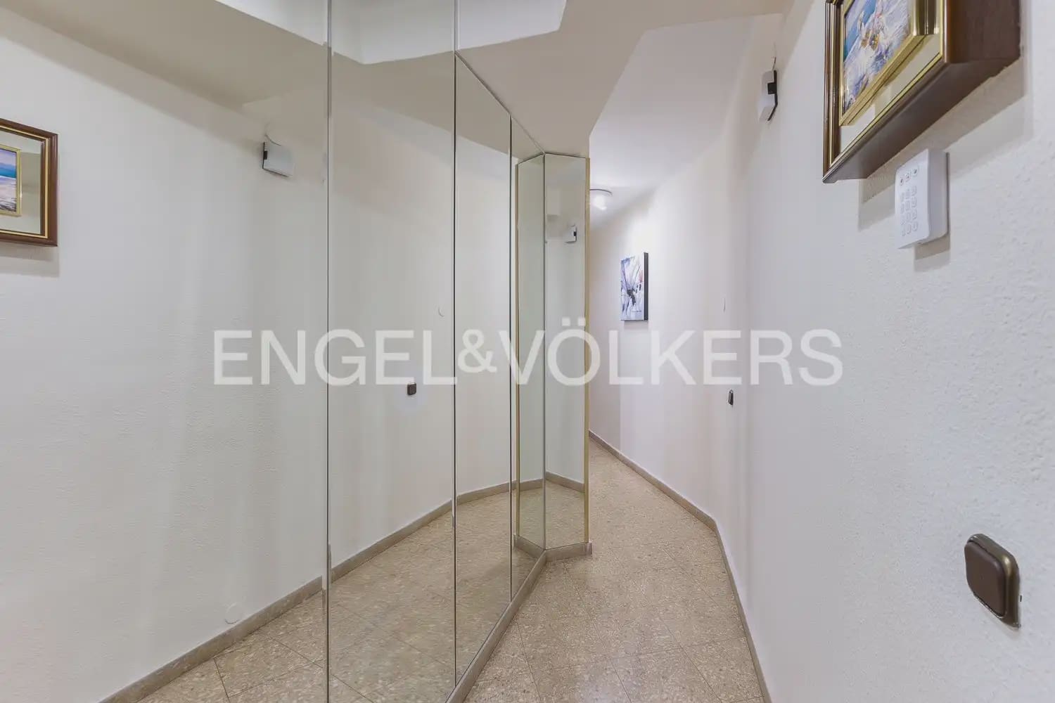 3 soveværelse Lejlighed til leje i Valencia by - € 1.500 (Ref: 10057835)