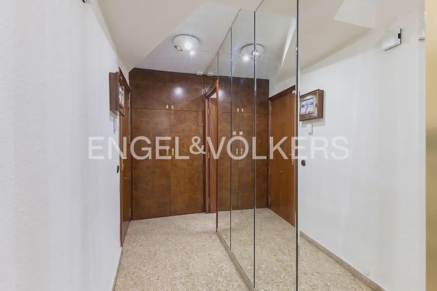 3 soveværelse Lejlighed til leje i Valencia by - € 1.500 (Ref: 10057835)