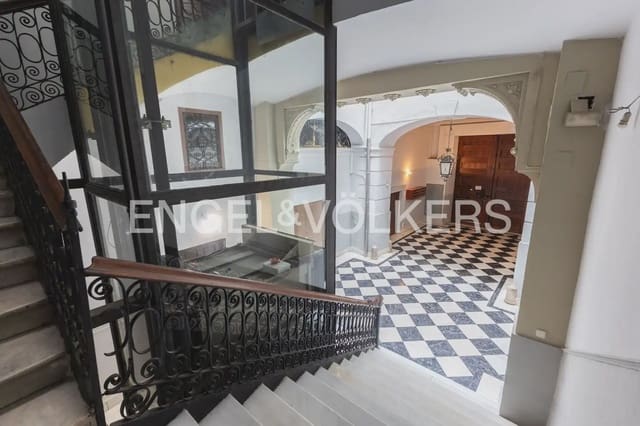 3 slaapkamer Flat te koop in La Seu, Valencia stad - € 1.850.000 (Ref: 10057836)