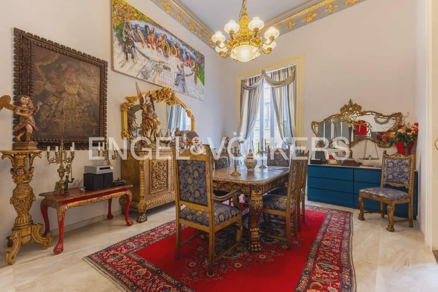 3 slaapkamer Flat te koop in Valencia stad - € 1.850.000 (Ref: 10057836)
