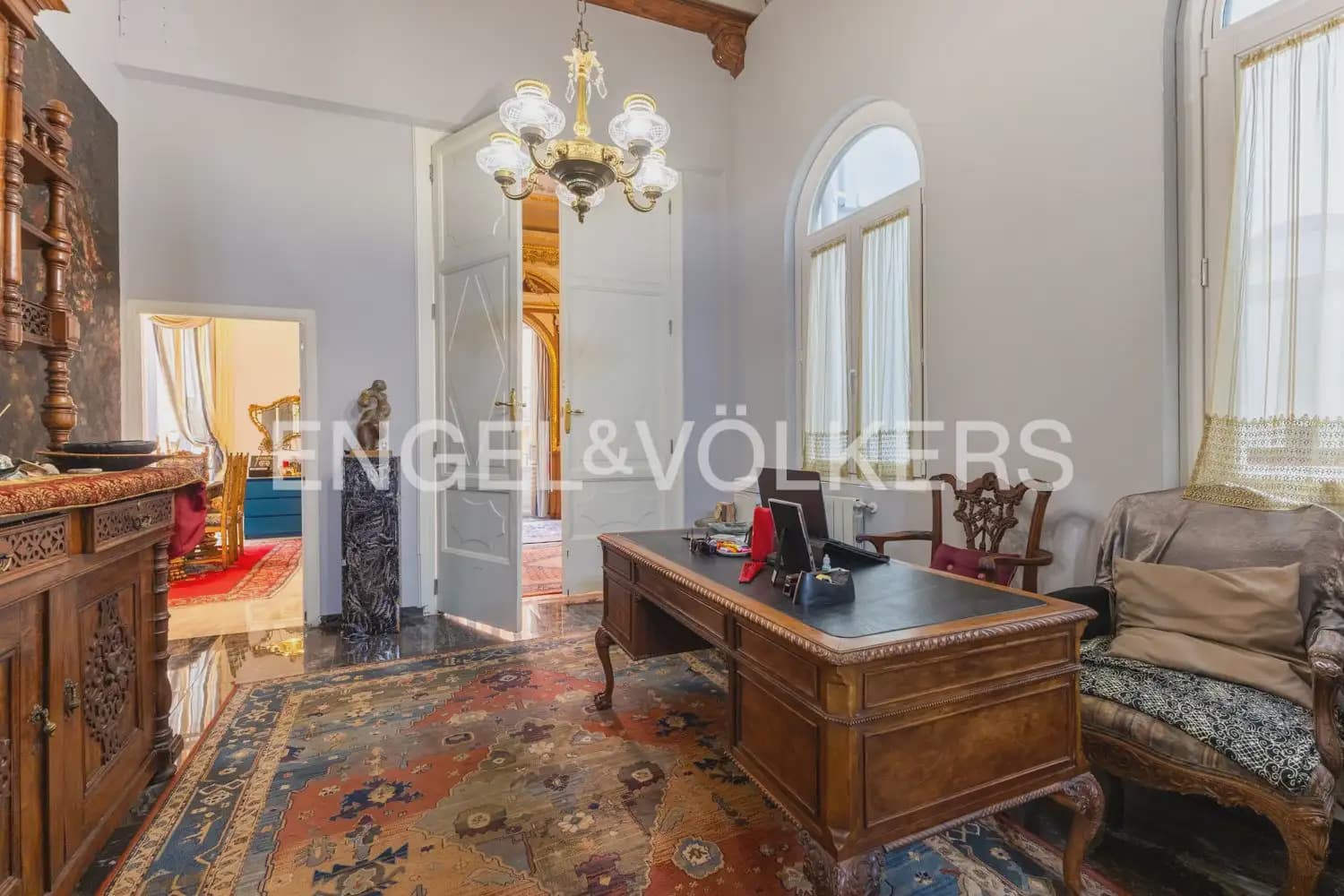 3 slaapkamer Flat te koop in Valencia stad - € 1.850.000 (Ref: 10057836)