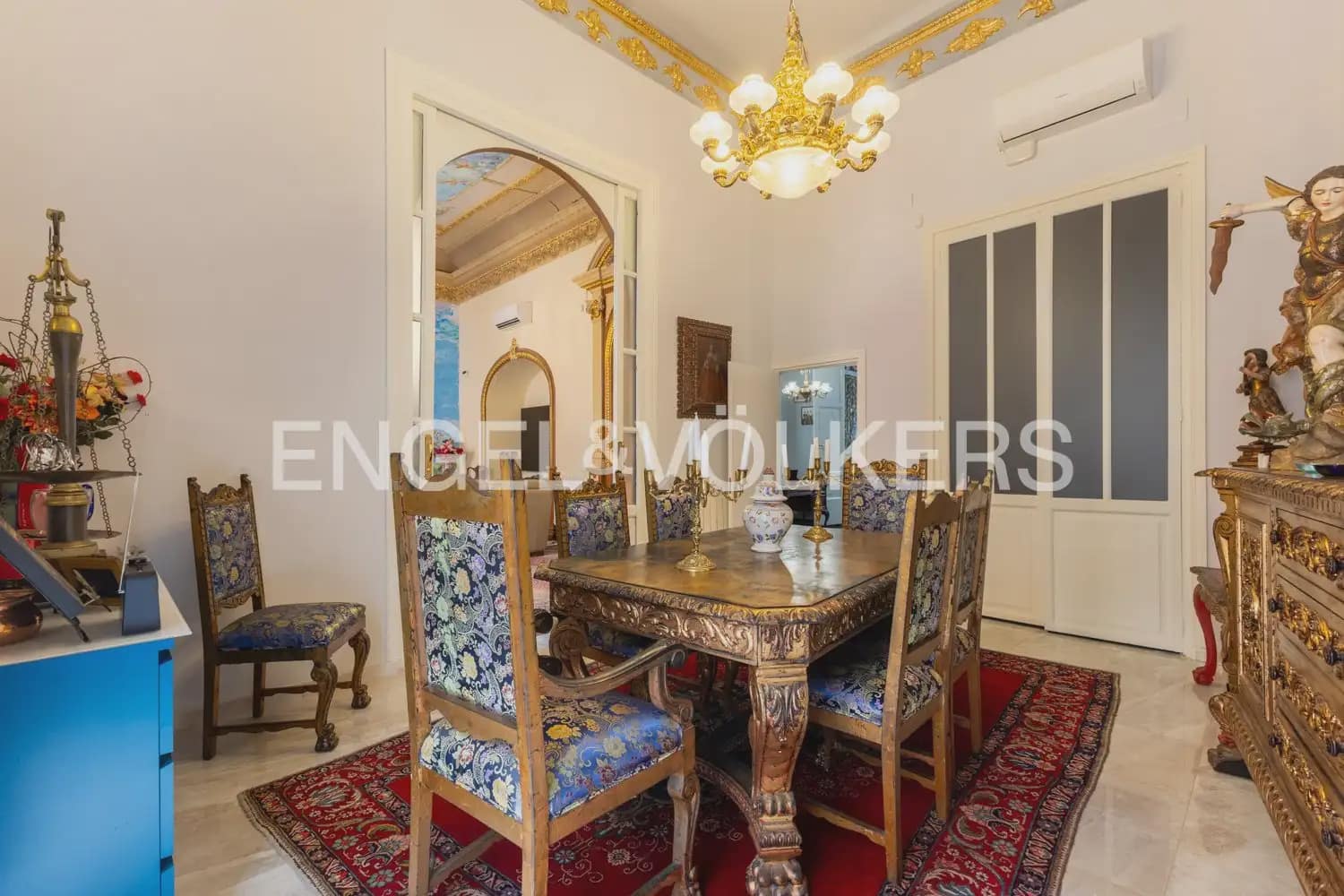 3 slaapkamer Flat te koop in Valencia stad - € 1.850.000 (Ref: 10057836)