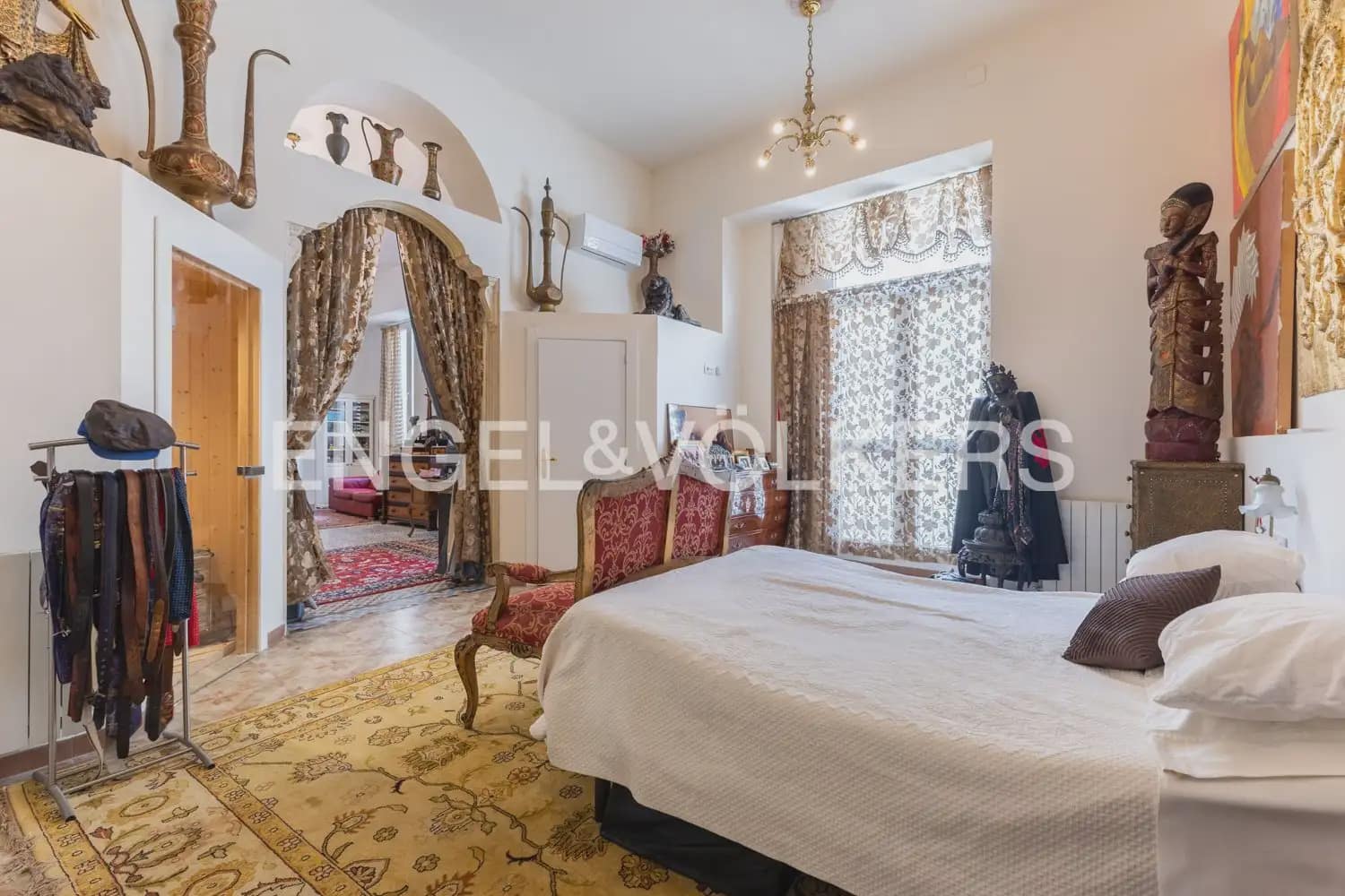 3 slaapkamer Flat te koop in Valencia stad - € 1.850.000 (Ref: 10057836)