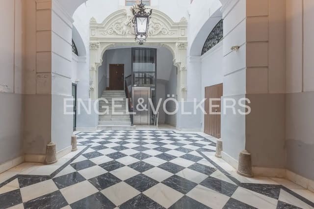3 slaapkamer Flat te koop in La Seu, Valencia stad - € 1.850.000 (Ref: 10057836)