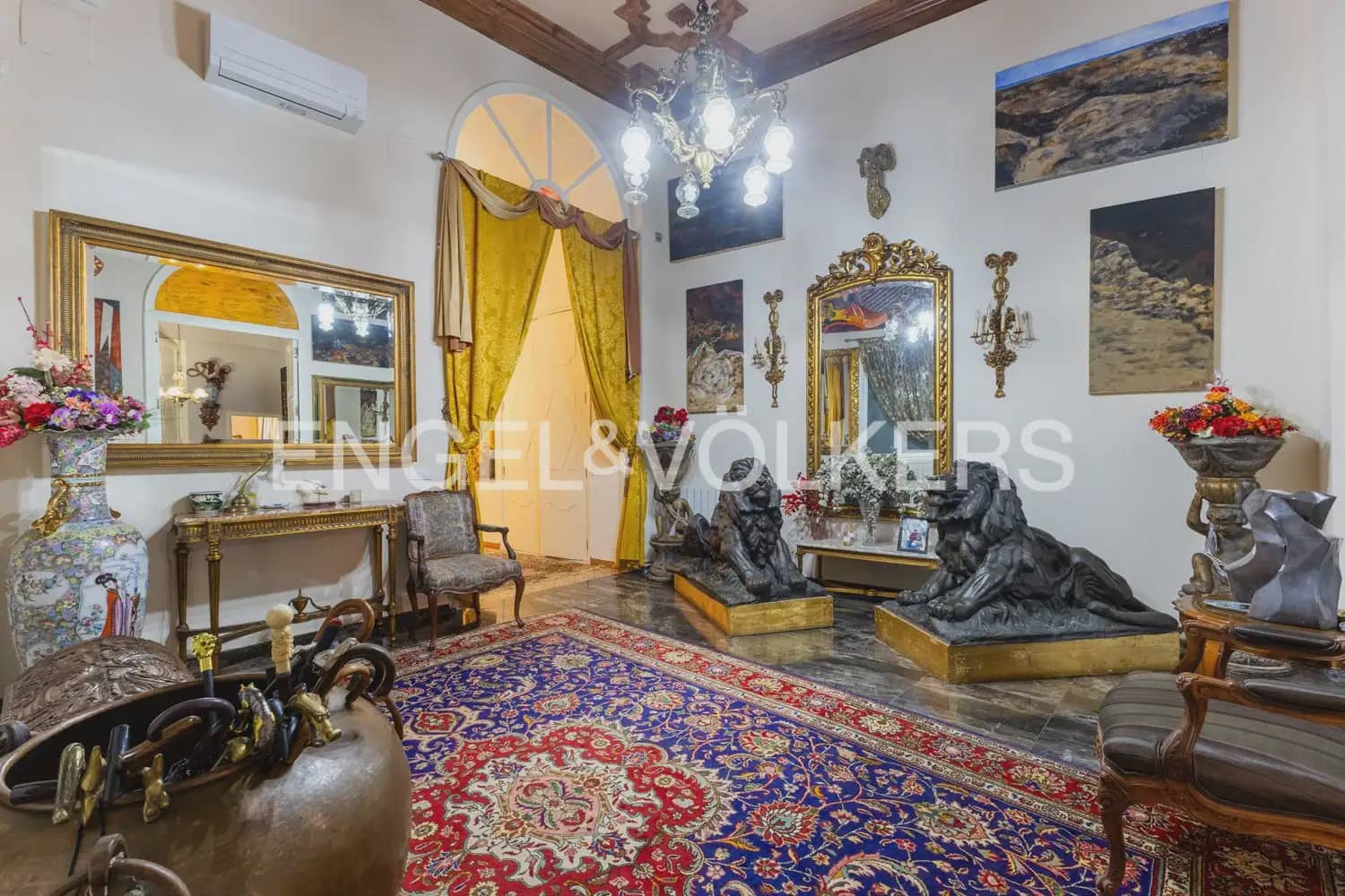 3 slaapkamer Flat te koop in Valencia stad - € 1.850.000 (Ref: 10057836)