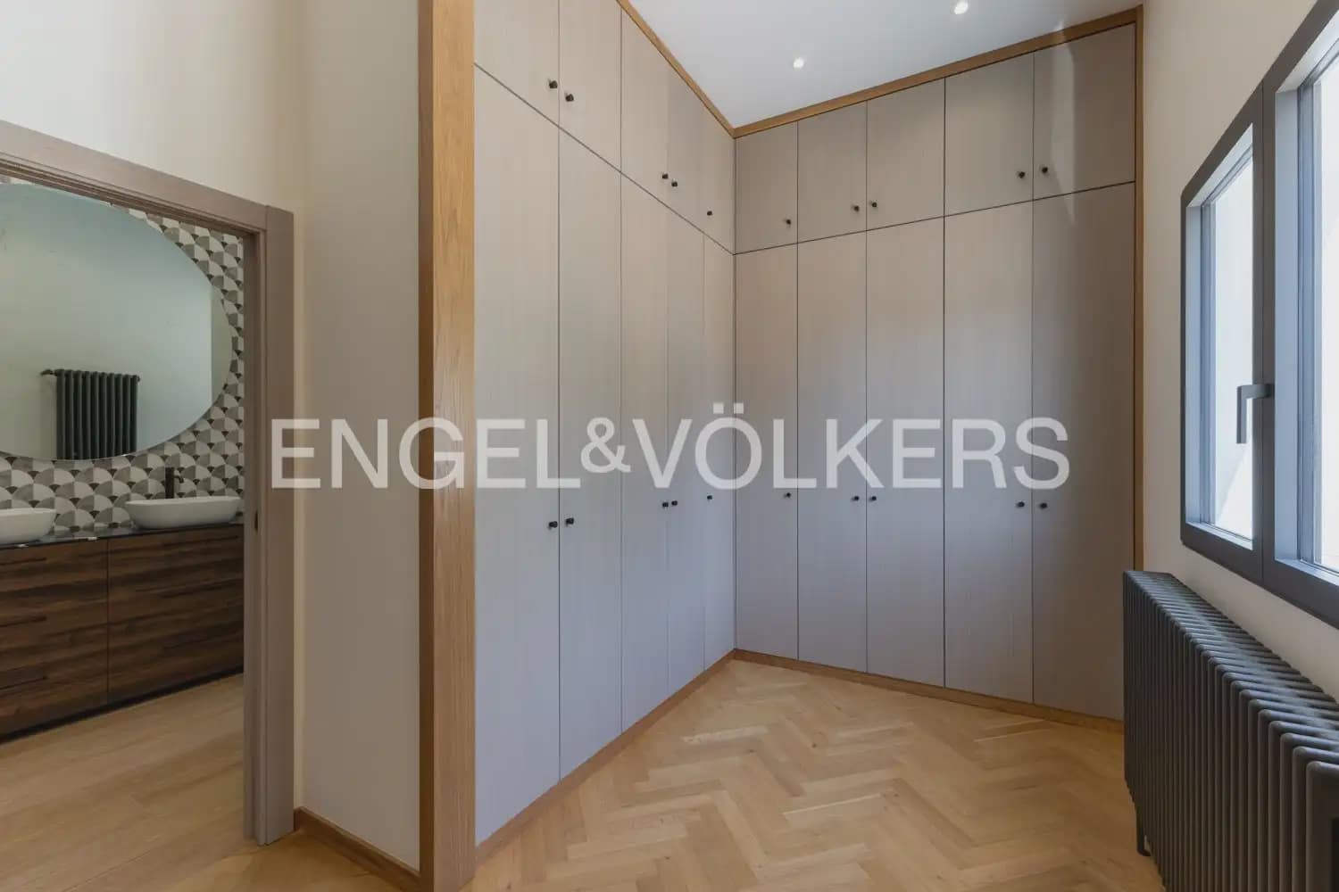 5 soveværelse Villa til leje i Godella med swimmingpool garage - € 22.000 (Ref: 10057837)
