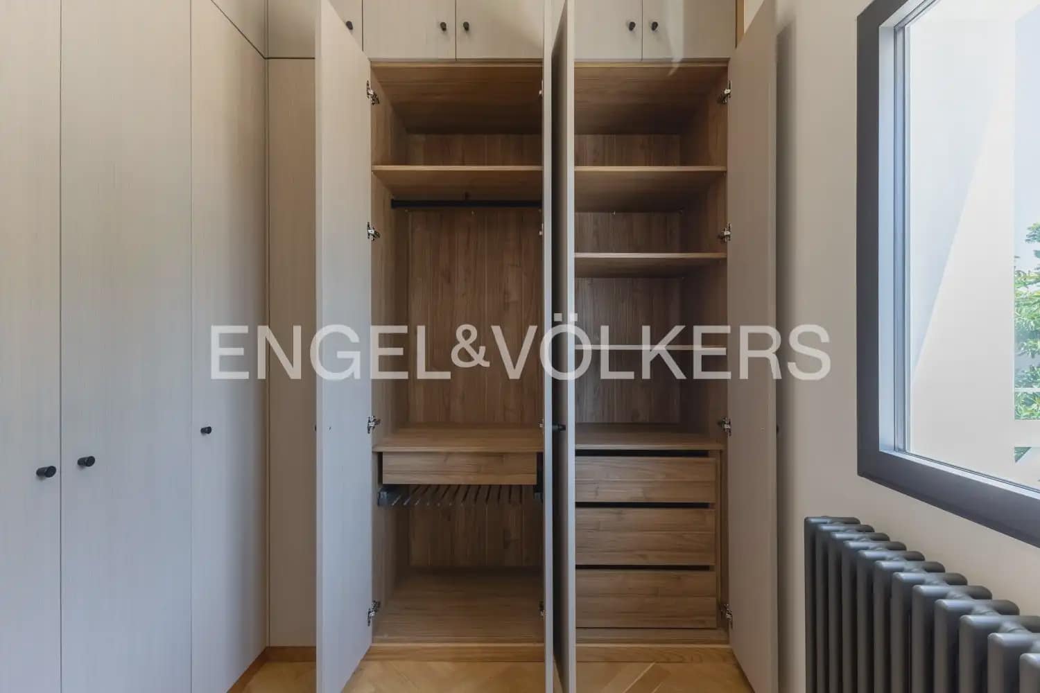 5 soveværelse Villa til leje i Godella med swimmingpool garage - € 22.000 (Ref: 10057837)