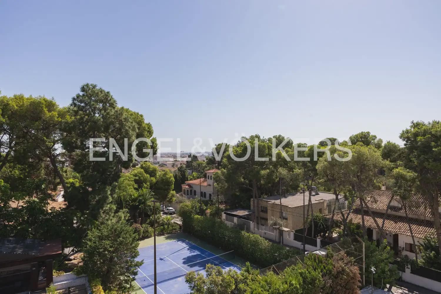 5 soveværelse Villa til leje i Godella med swimmingpool garage - € 22.000 (Ref: 10057837)