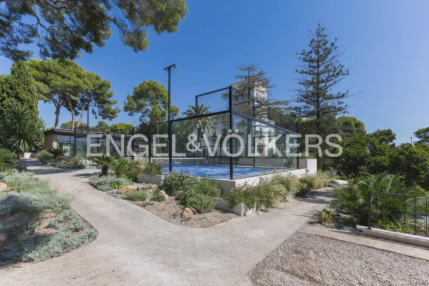 5 soveværelse Villa til leje i Godella med swimmingpool garage - € 22.000 (Ref: 10057837)
