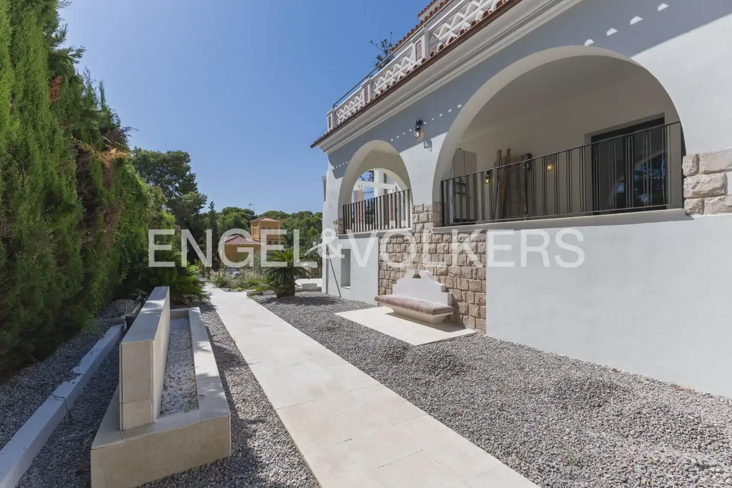 5 soveværelse Villa til leje i Godella med swimmingpool garage - € 22.000 (Ref: 10057837)