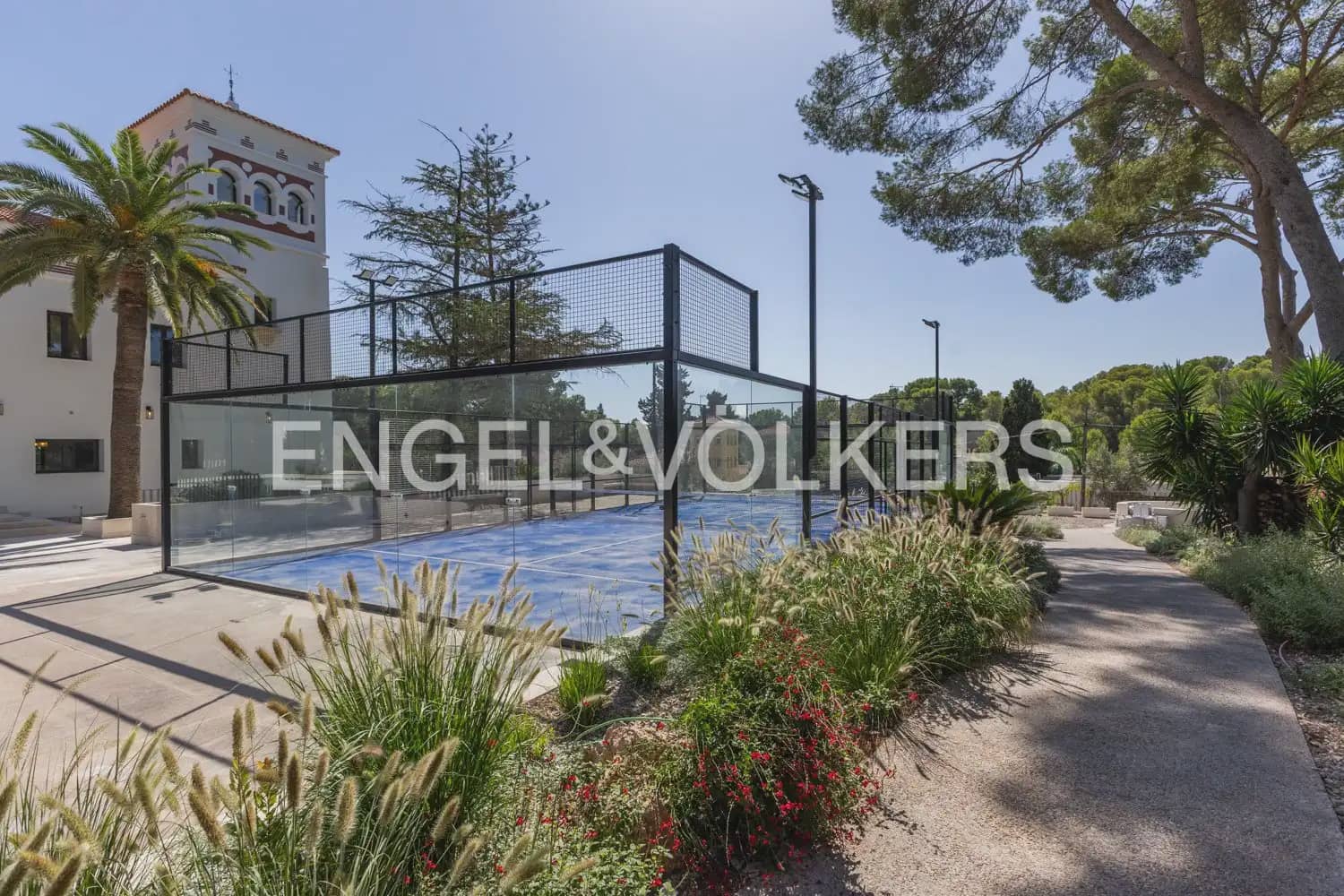 5 soveværelse Villa til leje i Godella med swimmingpool garage - € 22.000 (Ref: 10057837)