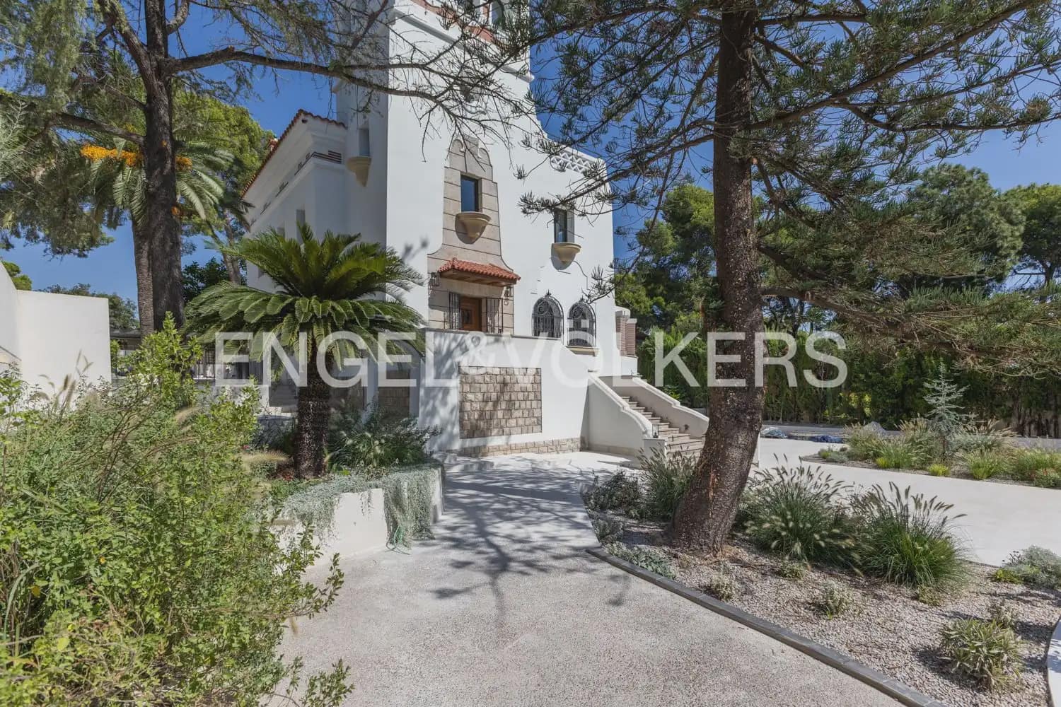5 soveværelse Villa til leje i Godella med swimmingpool garage - € 22.000 (Ref: 10057837)