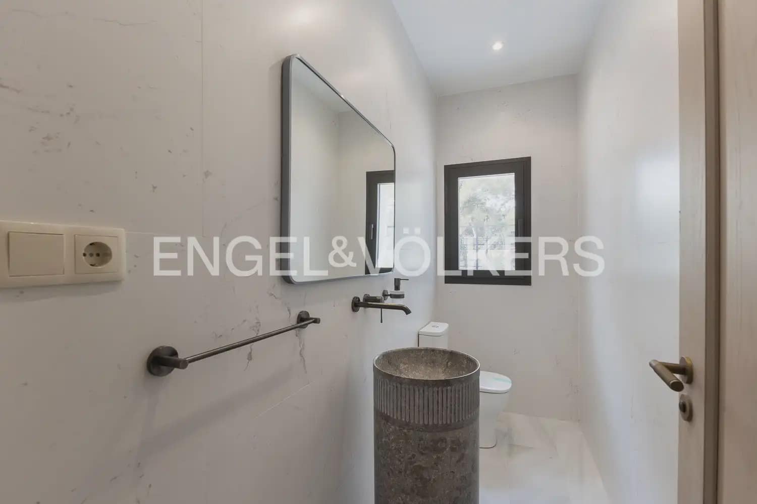5 soveværelse Villa til leje i Godella med swimmingpool garage - € 22.000 (Ref: 10057837)