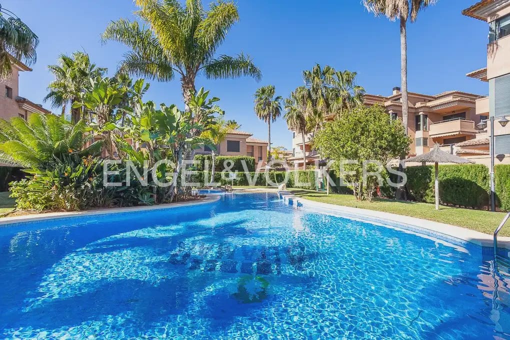 4 sovrum Takvåning att hyra i Javea / Xabia med pool garage - 1 600 € (Ref: 10057838)