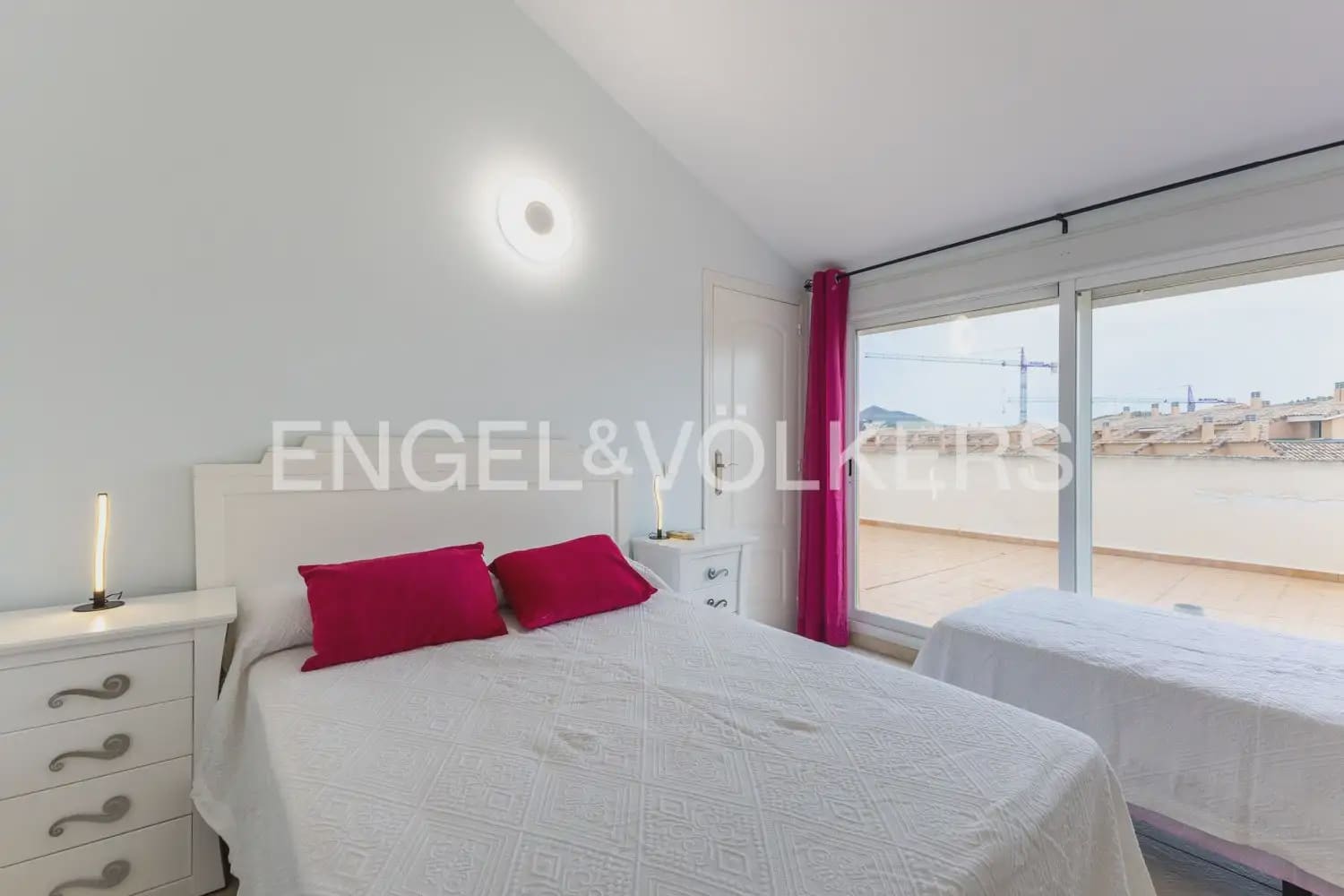 4 sovrum Takvåning att hyra i Javea / Xabia med pool garage - 1 600 € (Ref: 10057838)
