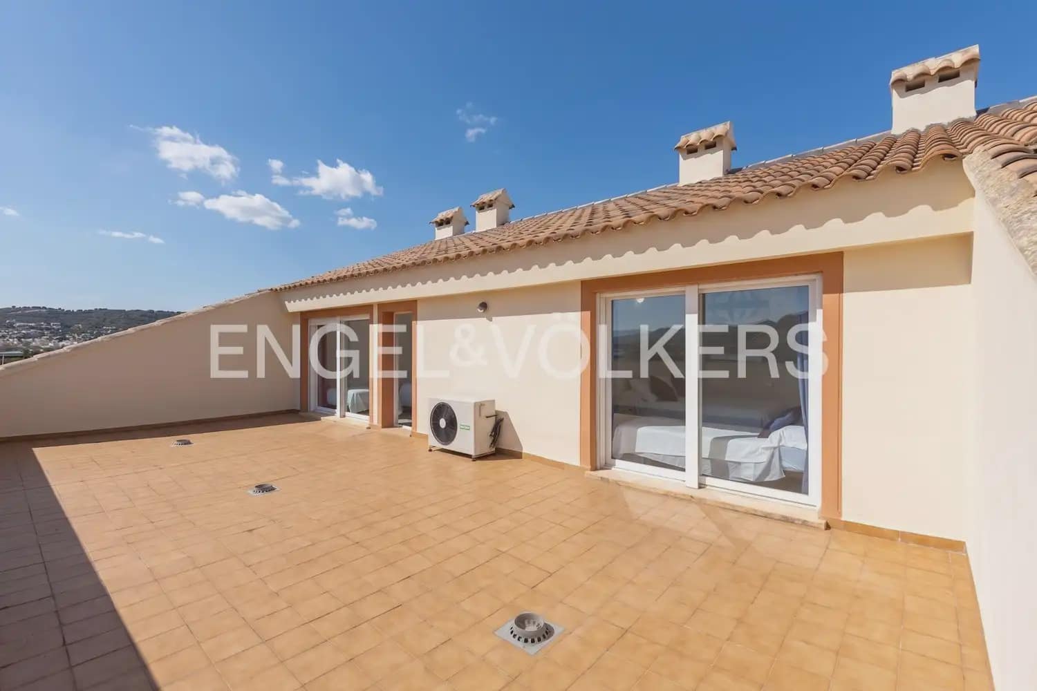 4 sovrum Takvåning att hyra i Javea / Xabia med pool garage - 1 600 € (Ref: 10057838)