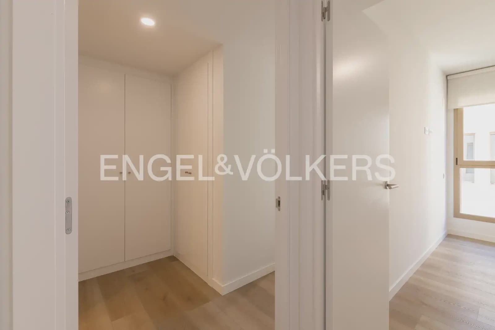 3 soveværelse Penthouse til leje i Puig med swimmingpool garage - € 2.800 (Ref: 10057839)