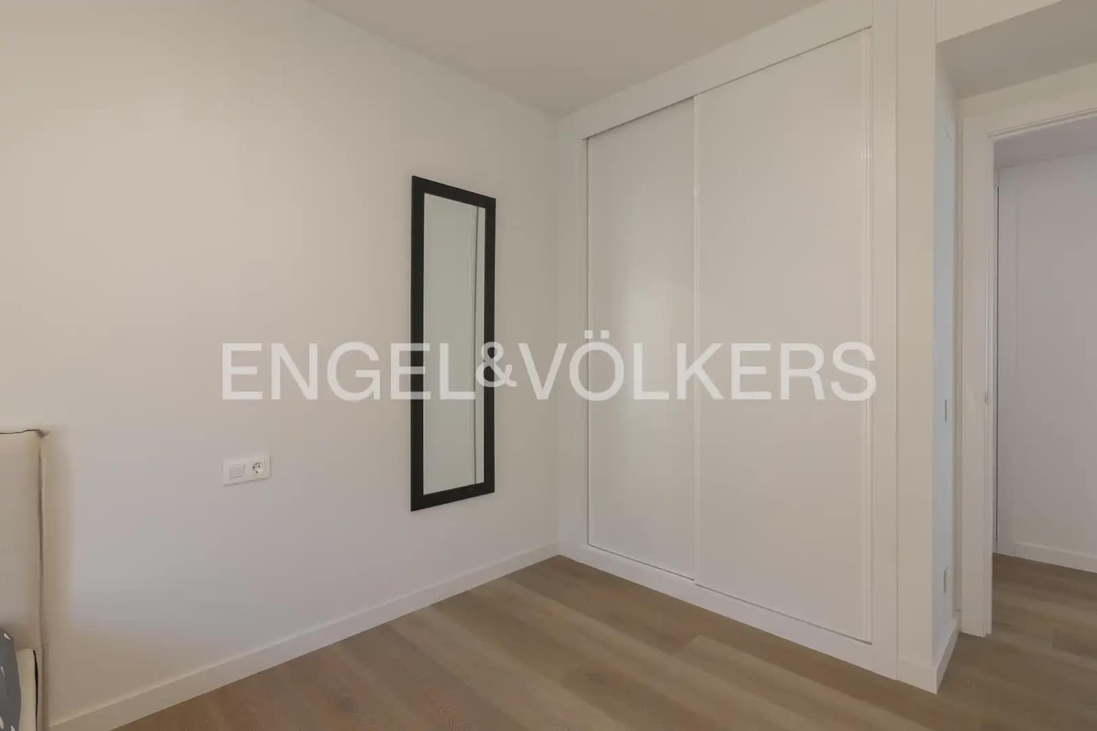 3 soveværelse Penthouse til leje i Puig med swimmingpool garage - € 2.800 (Ref: 10057839)