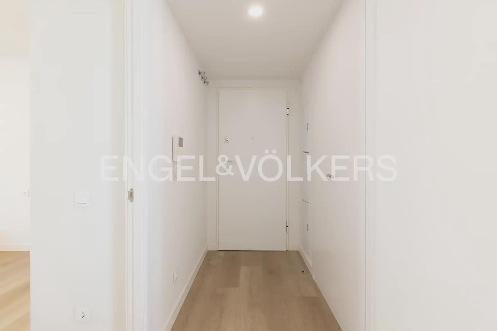 3 soveværelse Penthouse til leje i Puig med swimmingpool garage - € 2.800 (Ref: 10057839)