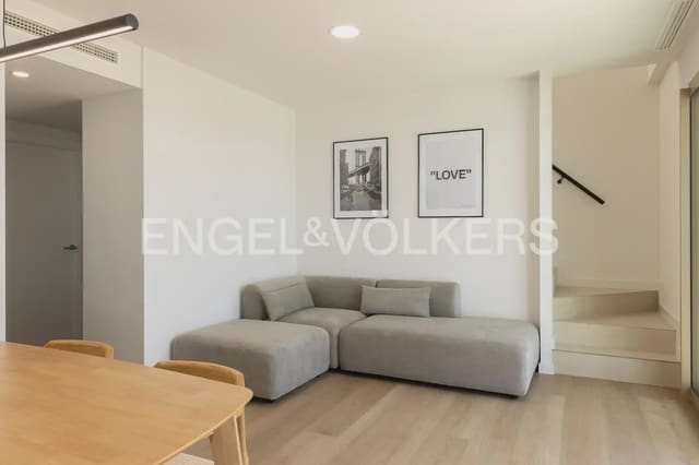 3 soveværelse Penthouse til leje i Puig med swimmingpool garage - € 2.800 (Ref: 10057839)