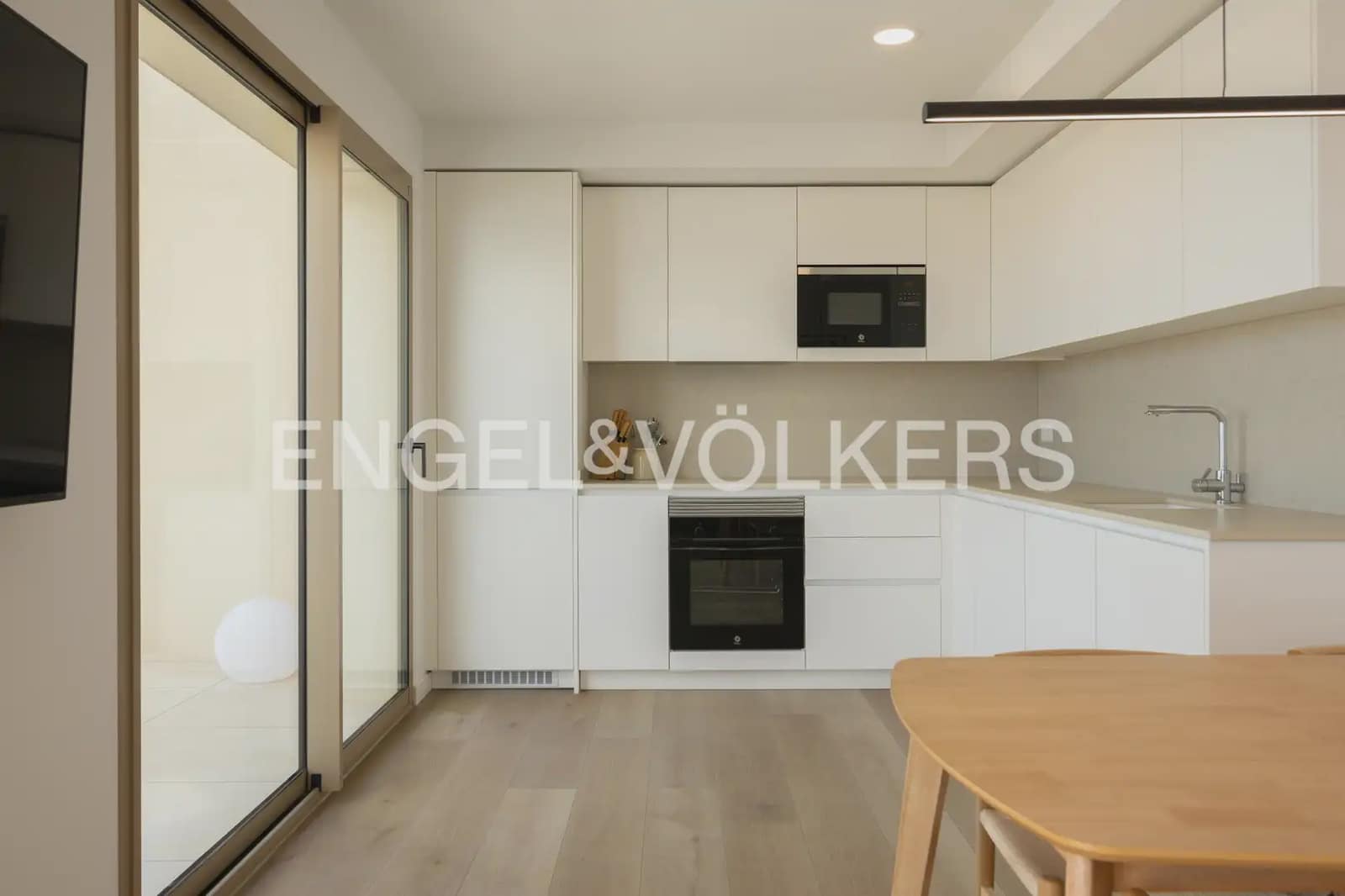 3 soveværelse Penthouse til leje i Puig med swimmingpool garage - € 2.800 (Ref: 10057839)