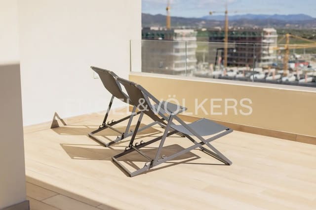 3 soveværelse Penthouse til leje i Puig med swimmingpool garage - € 2.800 (Ref: 10057839)